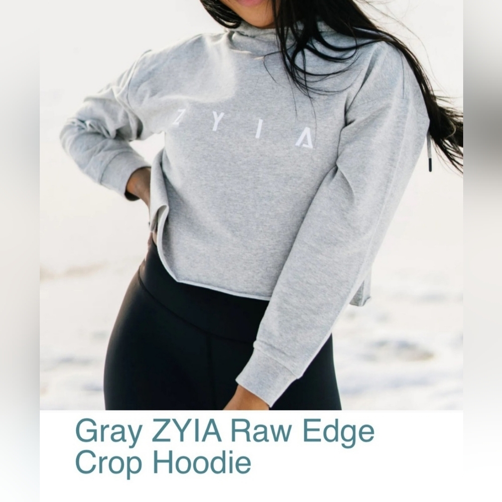 ZYIA Light Gray Crop Hoodie Size L Excellent Condition